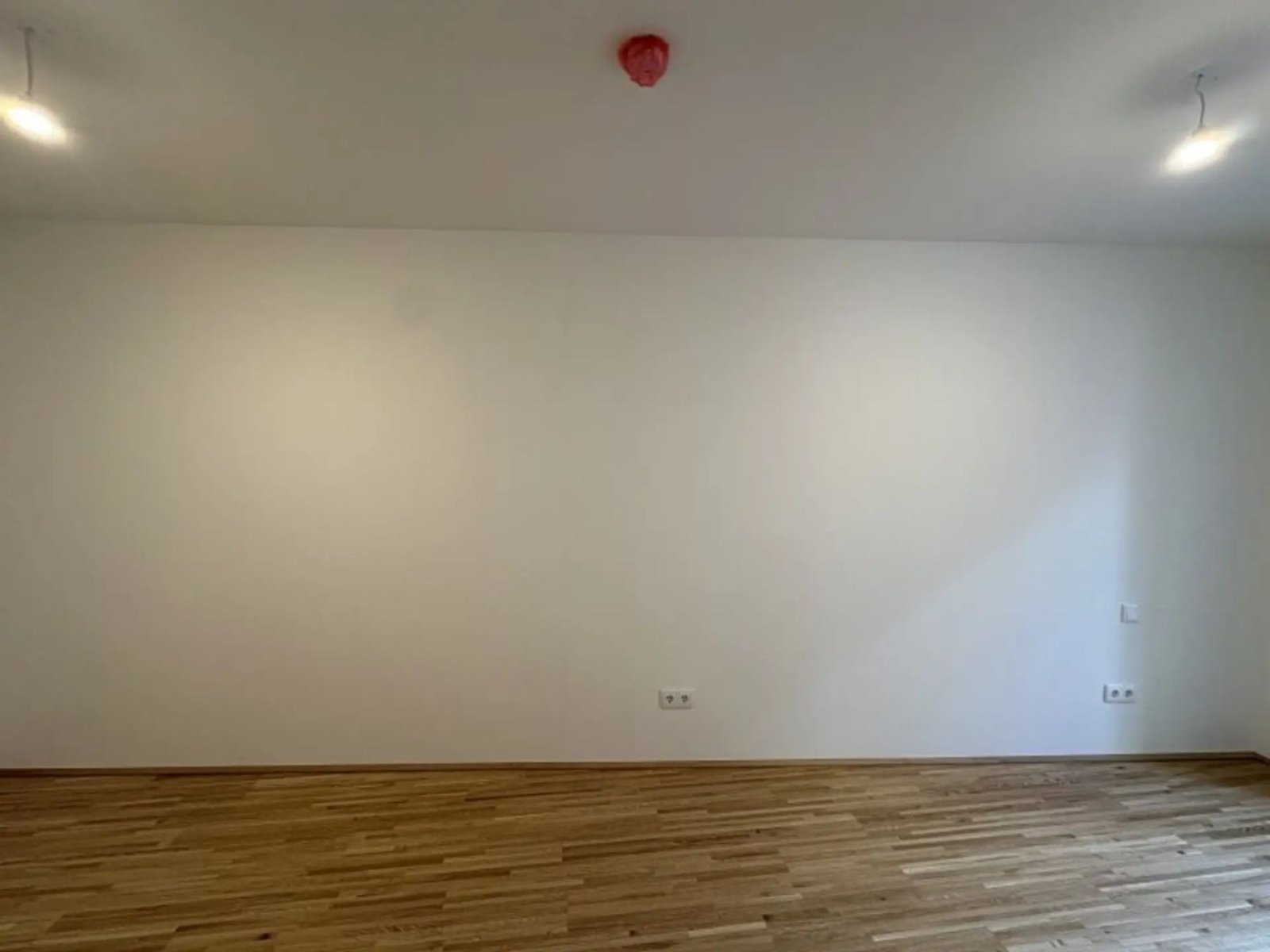 Prolaz do terase posle gletovanja i krečenja